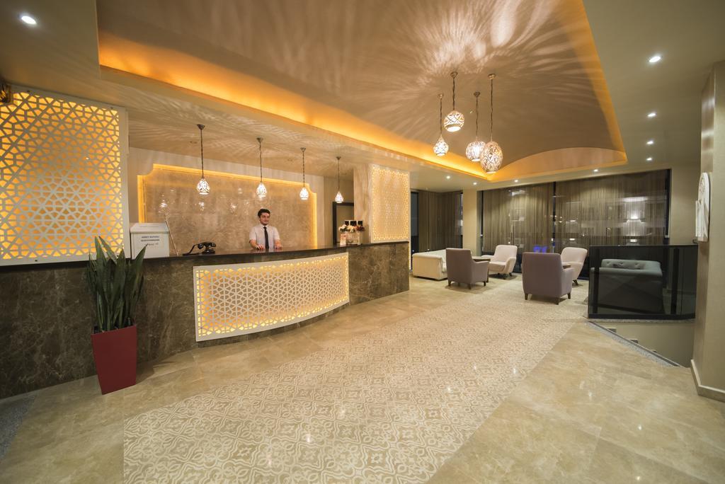 Montebello Deluxe Hotel Олудениз Экстерьер фото