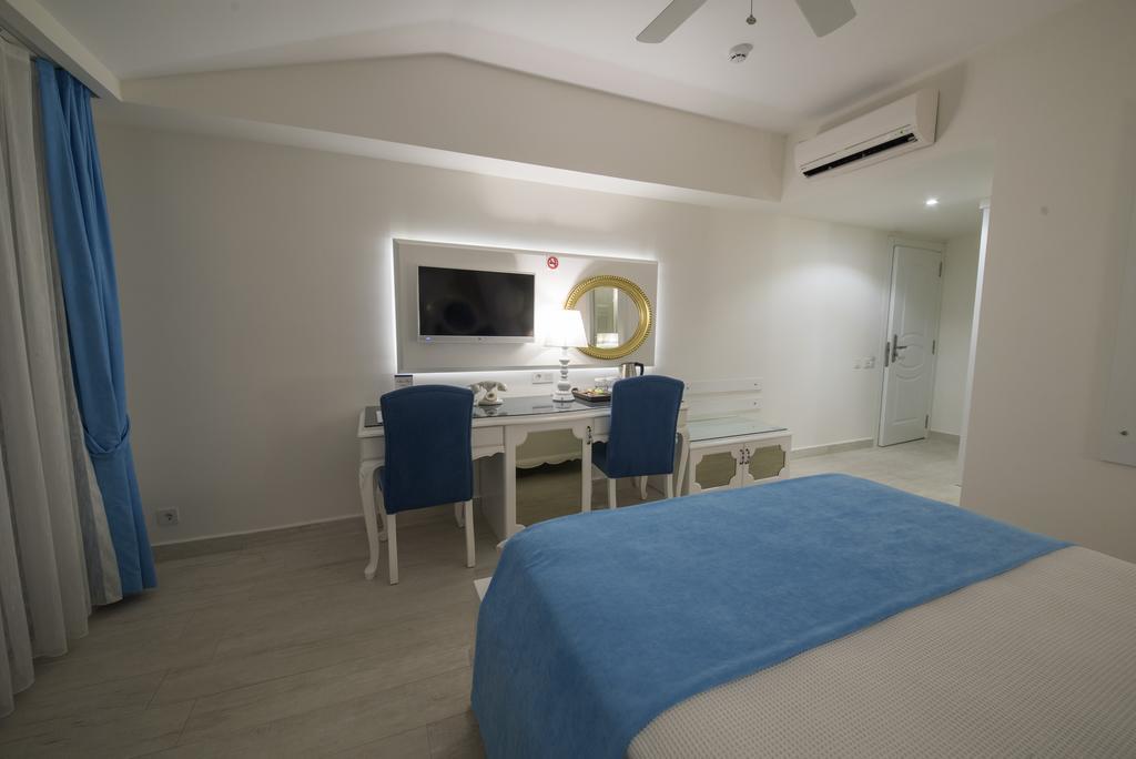 Montebello Deluxe Hotel Олудениз Экстерьер фото