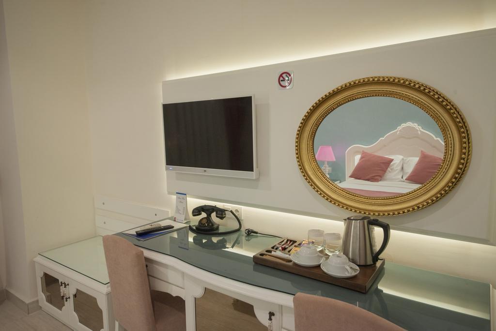 Montebello Deluxe Hotel Олудениз Экстерьер фото