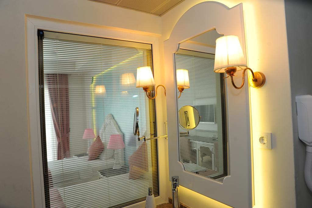 Montebello Deluxe Hotel Олудениз Экстерьер фото