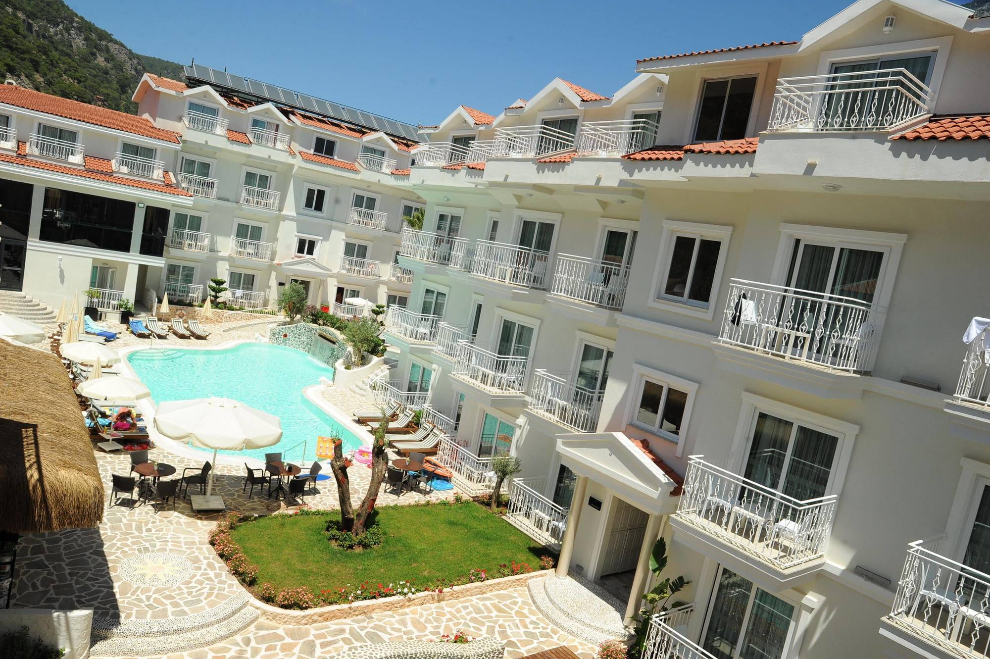 Montebello Deluxe Hotel Олудениз Экстерьер фото